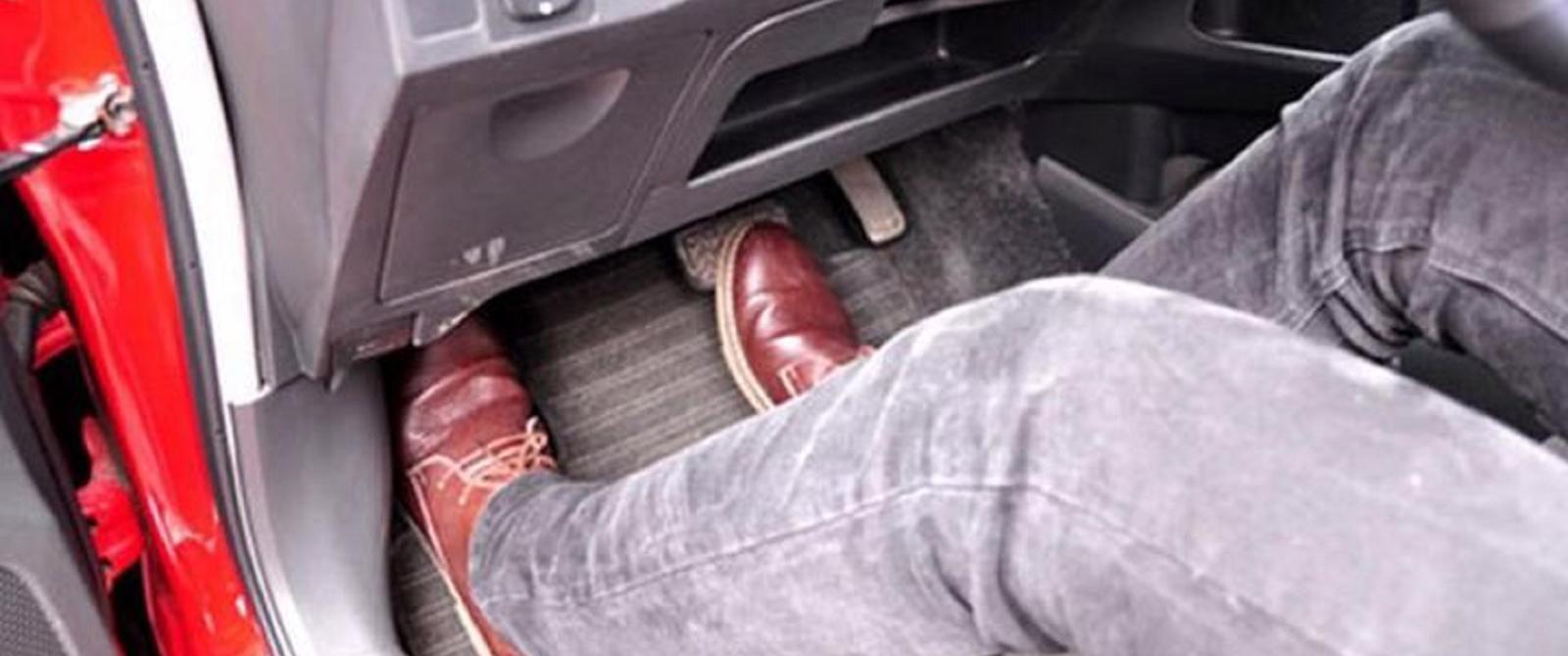 Lỗi chân phanh ô tô bị chạm sàn?