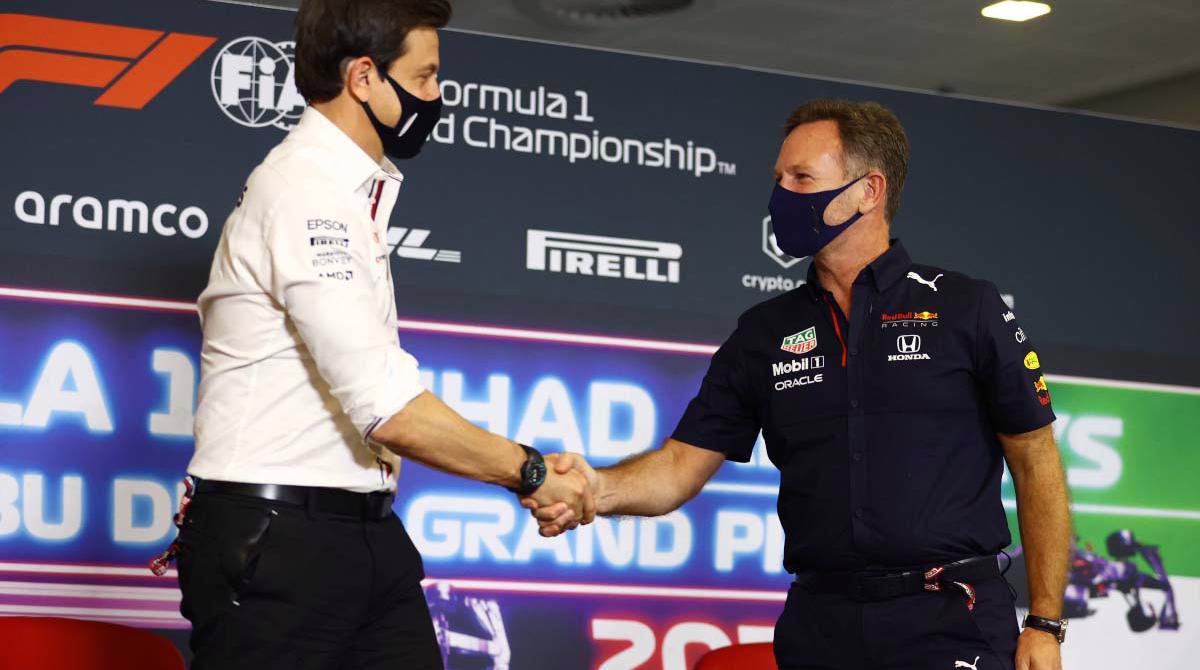 Ông trùm F1 mong muốn "hàn gắn" mối quan hệ Red Bull và Mercedes