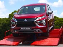 MPV số 1 thị trường Việt giảm giá dọn kho, chuẩn bị ra phiên bản mới