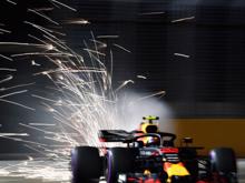 Vé F1 Singapore giá hơn 7.000 USD bán “hết veo” trong 6 giờ