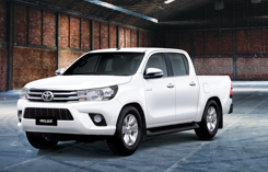 Hilux 2.4G 4x4 MT