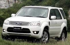 Escape XLS 2.3 AT 4X2