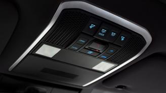 Toyota Land Cruiser 2022 mới ch&#237;nh thức ra mắt: Thay đổi thiết kế, giảm trọng lượng, động cơ mới - Ảnh 10