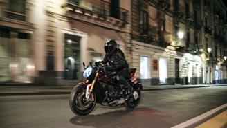 MV Agusta Brutale 1000 RR 2021: Hầm hố, đẳng cấp với sức mạnh 208 m&#227; lực - Ảnh 7