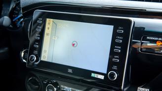 Toyota Hilux 2020 – C&#250; bứt tốc ngoạn mục của “vua” n&#250;i rừng - Ảnh 18