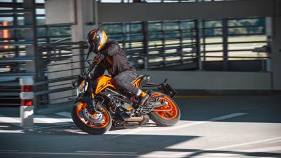 KTM Duke 200 2021 ra mắt tại Malaysia, gi&#225; 72 triệu - Ảnh 2