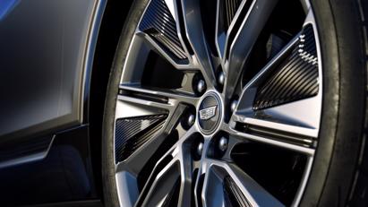 Cadillac tr&#236;nh l&#224;ng si&#234;u phẩm xe điện SUV cao cấp gi&#225; dưới 60 ngh&#236;n USD - Ảnh 2