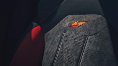 Lộ diện phi&#234;n bản Bentley Bentayga S - Ảnh 6