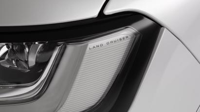 Toyota Land Cruiser 2022 mới ch&#237;nh thức ra mắt: Thay đổi thiết kế, giảm trọng lượng, động cơ mới - Ảnh 5