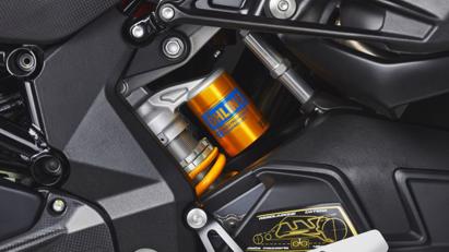 MV Agusta Brutale 1000 RR 2021: Hầm hố, đẳng cấp với sức mạnh 208 m&#227; lực - Ảnh 4