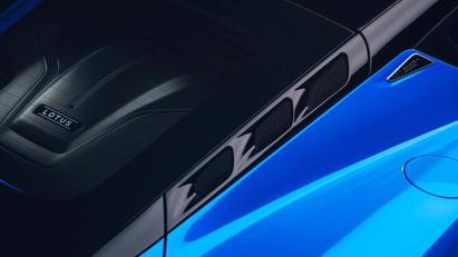 Lộ diện Lotus Emira 2022: Mẫu xe chạy động cơ đốt trong cuối c&#249;ng của Lotus - Ảnh 4