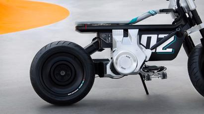 BMW Motorrad Concept CE 02 – Xe điện mini gi&#225; rẻ cho thanh ni&#234;n mới lớn - Ảnh 5