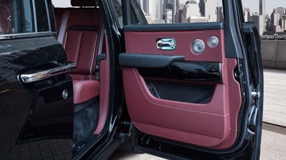 Rolls-Royce Cullinan bọc th&#233;p “si&#234;u an to&#224;n” gi&#225; triệu USD - Ảnh 5