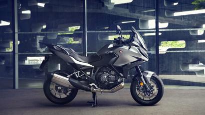 Honda chính thức ra mắt mẫu NT1100 sport-tourer 2022 - Ảnh 8
