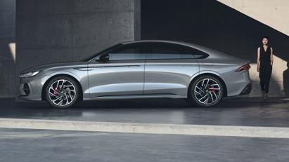 Lincoln Zephyr phi&#234;n bản mới ra mắt tại Triển l&#227;m Auto Quảng Ch&#226;u 2021 - Ảnh 4