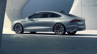 Lincoln Zephyr phi&#234;n bản mới ra mắt tại Triển l&#227;m Auto Quảng Ch&#226;u 2021 - Ảnh 8