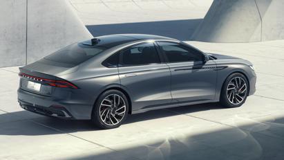 Lincoln Zephyr phi&#234;n bản mới ra mắt tại Triển l&#227;m Auto Quảng Ch&#226;u 2021 - Ảnh 6