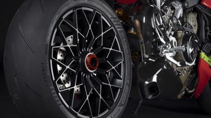 Ducati Streetfighter V4 Lamborghini – Si&#234;u phẩm si&#234;u hiếm gi&#225; 68.000 USD - Ảnh 7