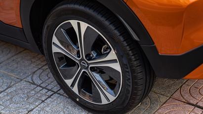 Chi tiết Nissan Kicks e-Power vừa ra mắt, gi&#225; từ 789 triệu, Corolla Cross v&#224; HR-V d&#232; chừng - Ảnh 6