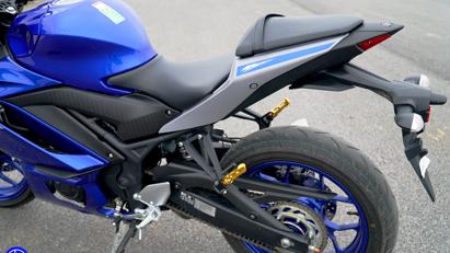 Soi chi tiết Yamaha R3 2020 nhập khẩu ch&#237;nh h&#227;ng - Ảnh 20
