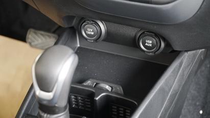 &#194;m thầm l&#234;n kệ, Suzuki Ertiga 2020 tăng gi&#225; nhẹ - Ảnh 13