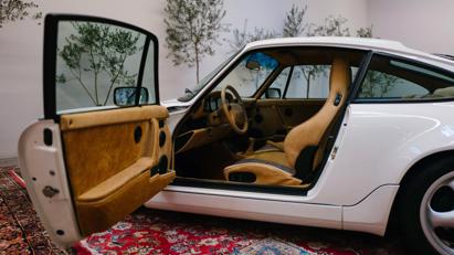 Porsche 964 phục chế v&#224; độ Aim&#233; Leon Dore - Ảnh 7