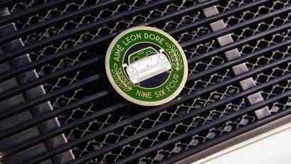 Porsche 964 phục chế v&#224; độ Aim&#233; Leon Dore - Ảnh 9