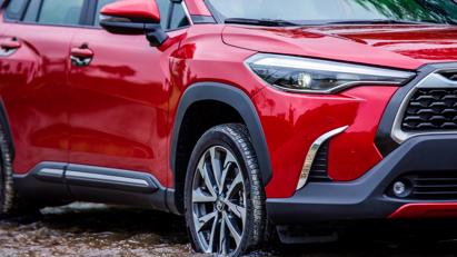 Corolla Cross 2020 - h&#227;y nh&#236;n t&#244;i như một &quot;Toyota kh&#225;c&quot; - Ảnh 2