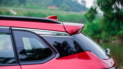 Corolla Cross 2020 - h&#227;y nh&#236;n t&#244;i như một &quot;Toyota kh&#225;c&quot; - Ảnh 16