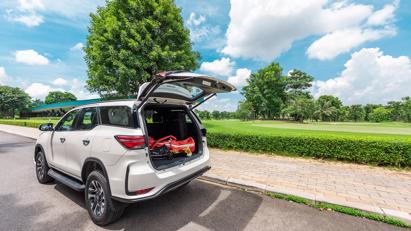 Toyota Fortuner 2020 ch&#237;nh thức ra mắt, gi&#225; cao nhất 1,43 tỷ đồng - Ảnh 16