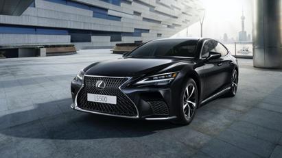 Vì sao ô tô màu trắng hoặc đen lại phổ biến? - Ảnh 3