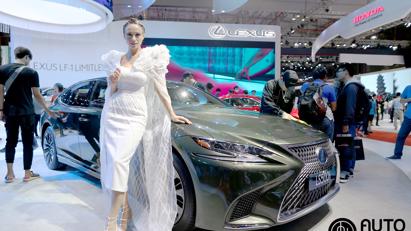 Ngắm dàn chân dài "đẹp không tì vết" tại VMS 2019 - Ảnh 14