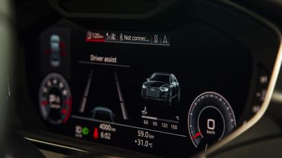 Cận cảnh Audi A8L mới vừa về Việt Nam - Ảnh 6