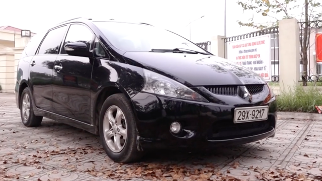 Mitsubishi grandis 2005