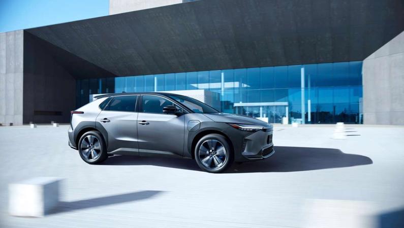 Sắp mở bán ở các thị trường Đông Nam Á, xe điện Toyota bZ4X sẽ sớm đến Việt Nam? 