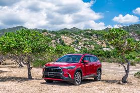 Toyota Corolla Cross tiếp tục lọt top 10 xe bán chạy
