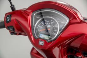 Doanh số bán xe máy Honda tăng nhẹ trong tháng 1/2021