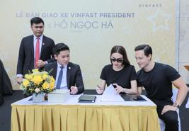 Hồ Ngọc Hà, Kim Lý tậu xe “Chủ tịch” VinFast President