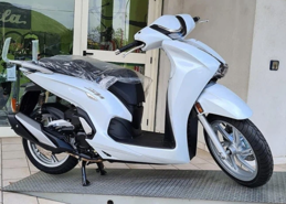 Honda SH 350i 2021 rục rịch đổ bộ Việt Nam, giá bao nhiêu?