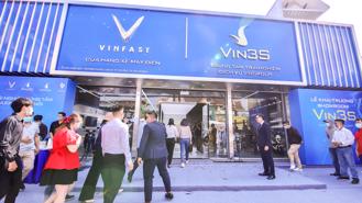 VinFast tạm dừng hoạt động một số showroom do dịch Covid-19