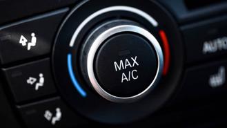 Khi nào bảo dưỡng điều hoà ô tô là hợp lý?