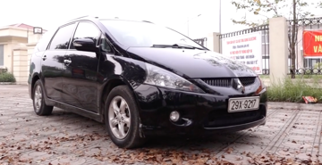 Mitsubishi Grandis 2005 giá 250 triệu - đi trước thời đại