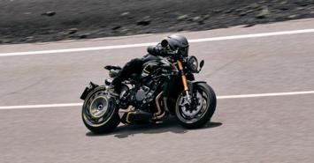 Hé lộ mẫu hypernaked bike giới hạn Rush 1000 2021 của MV Agusta 