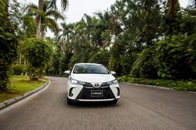 Toyota Vios đứng số 1 phân khúc B, Corolla Cross vượt mốc 10.000 xe 