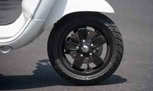 Tác hại khi để xe máy dưới trời nắng nóng