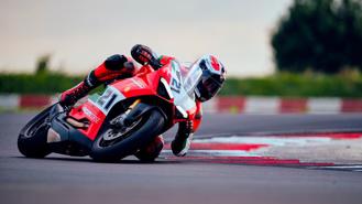 Ducati ra mắt phiên bản đặc biệt Panigale V2