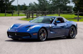 Cận cảnh Ferrari V12 F60 siêu hiếm