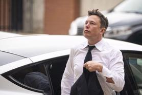 Tesla ghi nhận lợi nhuận kỷ lục bất chấp khó khăn