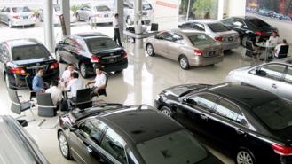 Các hãng xe tìm mọi cách “sống sót” trong mùa dịch