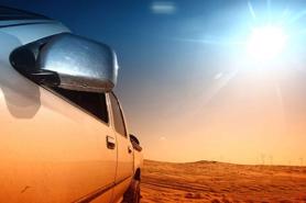 Làm thế nào để giữ ô tô màu trắng không bị ố vàng?